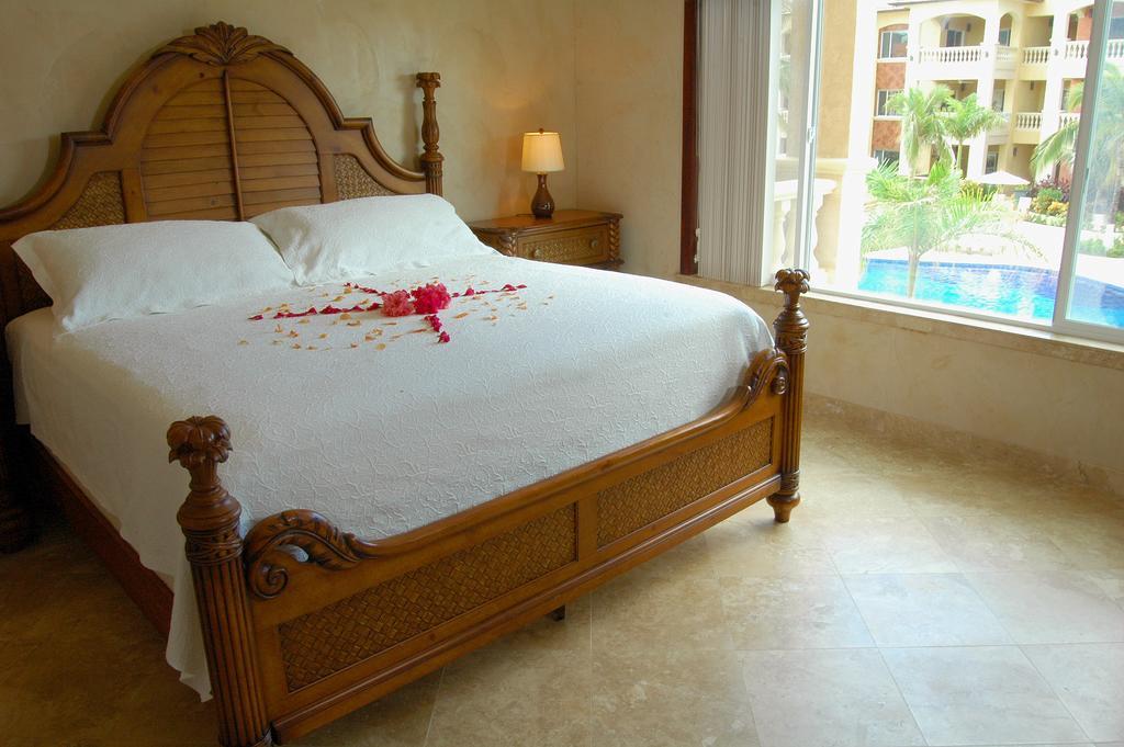 อินฟินิตี้ เบย์ สปา แอนด์ บีช รีสอร์ต Hotel เวสต์ เบย์ ภายนอก รูปภาพ